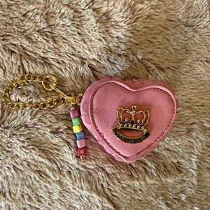 ADORABLE JUICY COUTURE PINK HEART SHAPED MINI WRISTLET BEADS